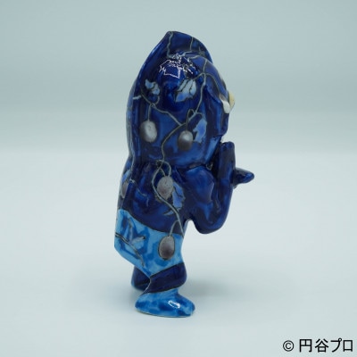 九谷焼　No.7　新ウルトラマン　青地瓜文