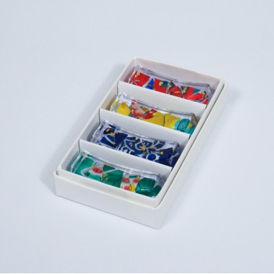 九谷焼のかけらを再生した箸置き HASHI STAND 4点セット(01 混合)