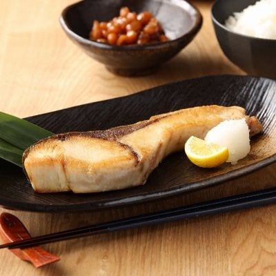 【期間限定】塩ぶり(約130g×5切れ)冷凍 年内配送 年越し 年末 汐鰤【71-2】