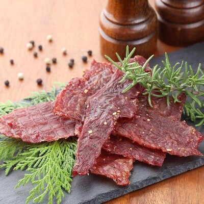 【毎月定期便 12回】飛騨味職人「おさだ食品 定期便」飛騨牛ローストビーフ&飛騨牛干し肉【57-B】