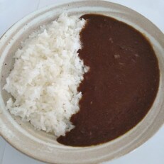 カレーハウスあんくるの冷凍ビーフカレー1kg(200g×5袋)