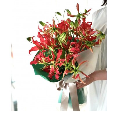 生花グロリオサ花束 ブーケ 1束【CG013】