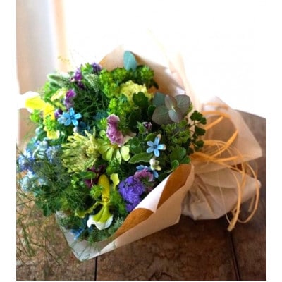 【毎月定期便】生花ナチュラル花束 ブーケ初回花瓶付【CG020】全3回