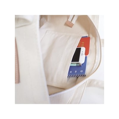 肩かけOK　ポケット・キーフック付きの大容量トート /国産4号帆布(ブラック)_T03047_1