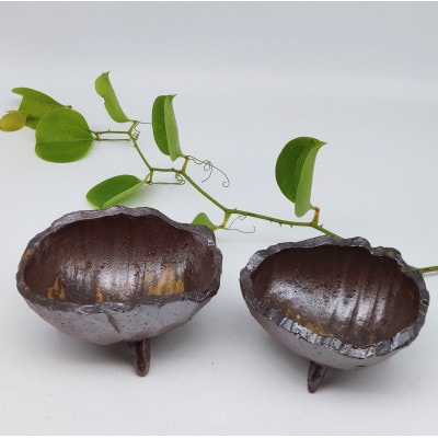 備前焼三足小鉢2個セット(登り窯)