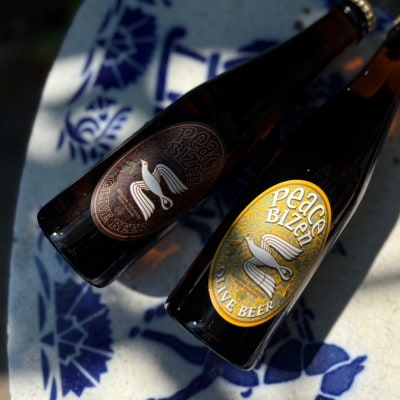 岡山・備前焼の町　老舗れんが屋のクラフトビール【オリーブの天然酵母使用】300ml×8本(要冷蔵)