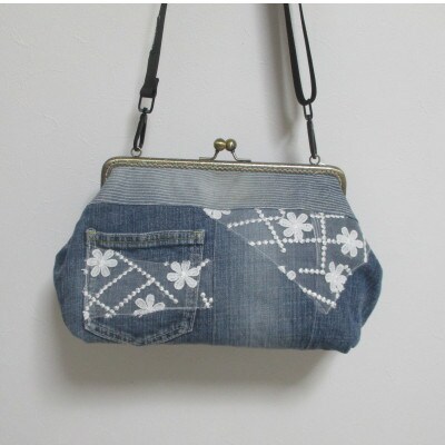 手作り　デニムカジュアルリメイクがま口バッグ　08