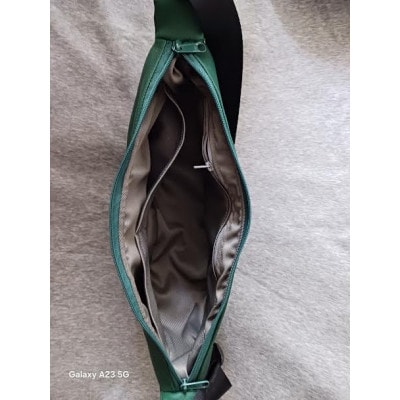 カジュアル本革ショルダー・カラー　キャメル