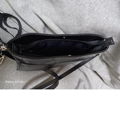 ユニセックスショルダーバッグ　黒