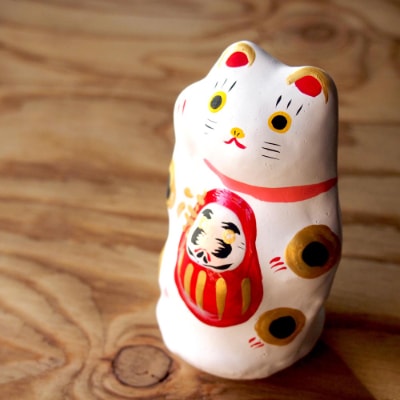 川越だるま抱きねこ、川越だるま(中)