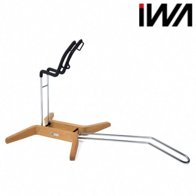 老舗家具メーカー「カリモク家具」と共同開発、高級天然木材のロードバイクスタンド「iWA1匠」 オーク