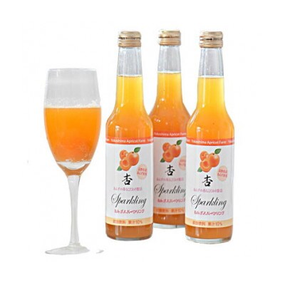 杏スパークリング(ノンアルコール杏果汁入り炭酸飲料)