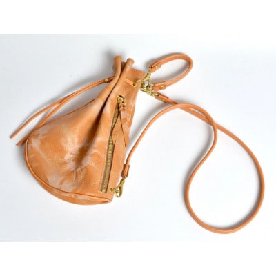 信州鹿革:杏染革 巾着ショルダーバッグ KHB-100