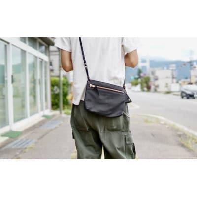 サコッシュ 信州鹿革 DSH-200 / ブラック