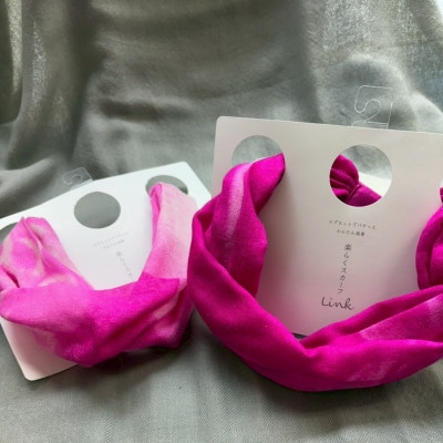 【わんことお揃いスカーフ】天然素材生地高級ストール残布で製造!マグネット着脱　ピンク/シルクカシミア