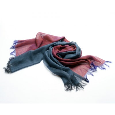 【KASANE】日本製天然素材手洗い可　二重織ウールガーゼストール　(葡萄染色)