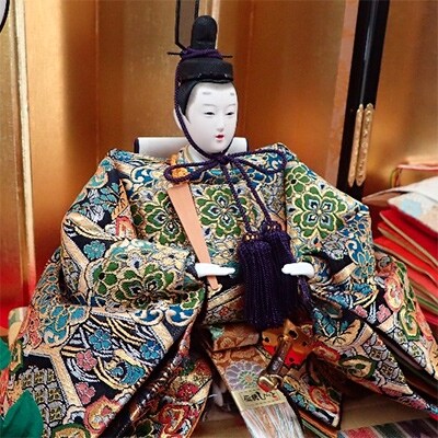 親王　京九番「亀甲地に桐花紋」　毛氈飾り