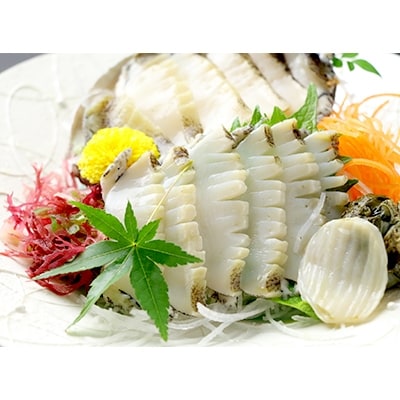 【平日限定】離れ海季で過ごす～極み～伊勢海老・アワビ付き1泊2食　ペア宿泊券