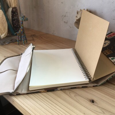 一石手帳(がまぐち付き手帳)　カラー:カーキ