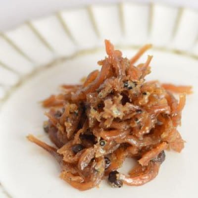かえで(化粧箱詰合せ:松茸佃煮、さんしょうの実、ちりめんさんしょう、塩昆布、あさり佃煮)