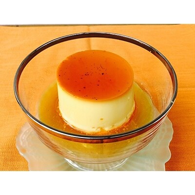 手作りガトーショコラと3種類の無添加無香料の手作りプリン