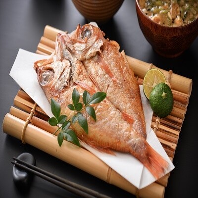 創業60年以上 越前塩で味付け 干物開きのどぐろ 300 350x2尾 桐箱入 お礼品詳細 ふるさと納税なら さとふる