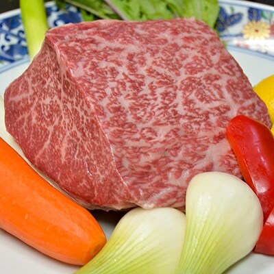 いち囲「黒毛和牛甲州牛 モモブロック 1kg」