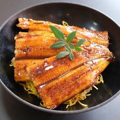 国産徳島県産 うなぎ蒲焼 こだわりの炭火焼 大きめ2尾