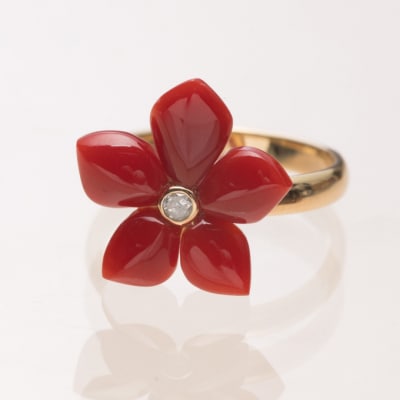 【宝石サンゴ】赤サンゴの花型リング K18