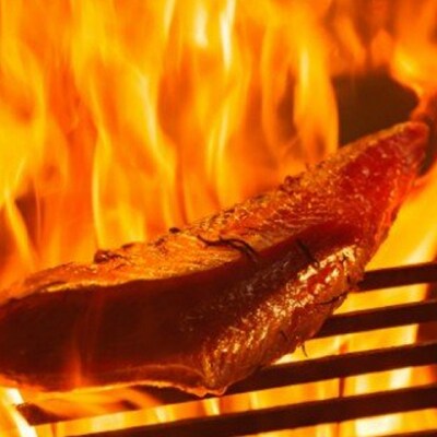 本場漁師の土佐藁焼きカツオ