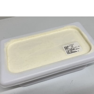 【さとふる限定】沖縄県産バニラビーンズ香るバニラジェラート計4000cc