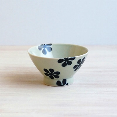【波佐見焼】「藍花」長皿とお茶碗の4点セット WB32