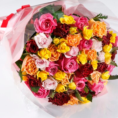 バラの花束　ミックス 50本