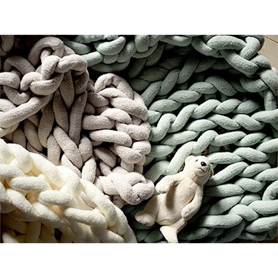 Cloudy Hand Knit Blanket　LLサイズ　ライトグリーン MWCA-000