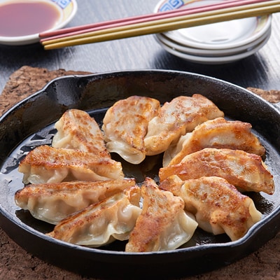 【大阪産(もん)名品】雁飯店の生餃子(冷凍)96個たれあり