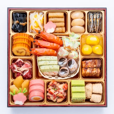 12/30・31配送 千賀屋おせち料理「おもてなし」和風三段重 4～5人前 全58品[035S04]