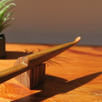 木製耳かき パロサント材 [195S26]