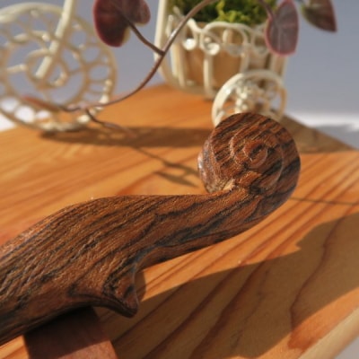 木製かんざし スクロール型 (ボコーテ) [195S27-01]