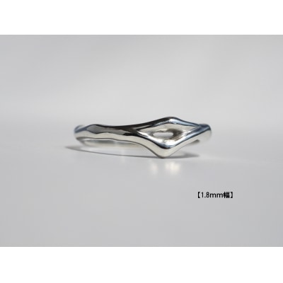 SV連理木リング〈1.8mm幅〉(14号)[016K28-09]