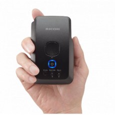 RICOHの小型ハンディプロジェクター　Image Pointer GP01