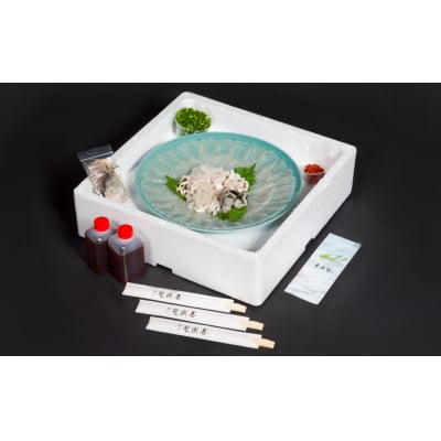 明治より和食一筋の老舗料亭★喜楽庵　養殖とらふぐ刺し(3人前)