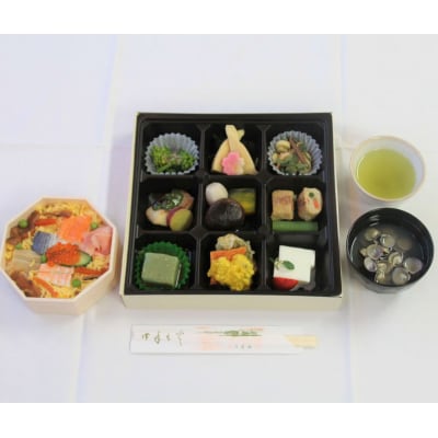 宍道湖遊覧船乗船券+老舗の味「はくちょう弁当・ちらし」(1名分)