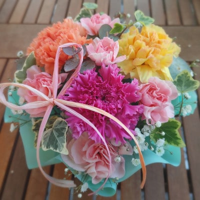 秦野市産のお花を使ったアレンジメント