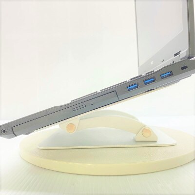 ティーズフューチャーの再生ノートPC (VersaPro VX-U PC-VK24MXZGU)
