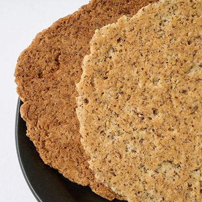 【御社鹿池】えごま煎餅(笹原地区産えごま使用)計10枚