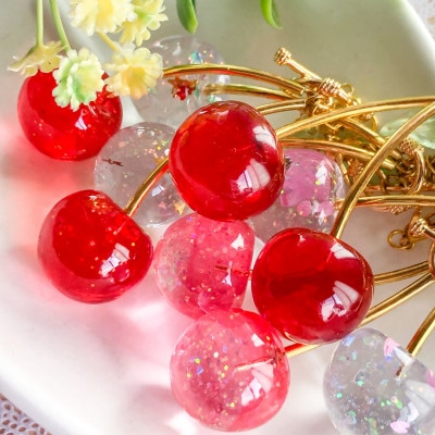 さくらんぼバッグチャーム　ラメレッド