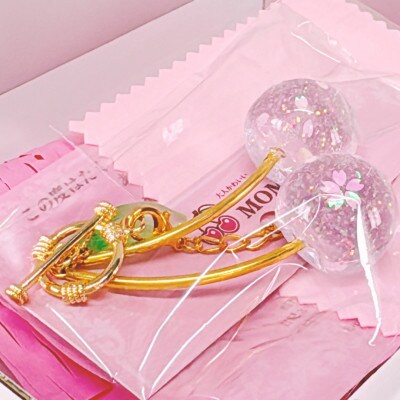 さくらんぼバッグチャーム　透明ラメ　桜