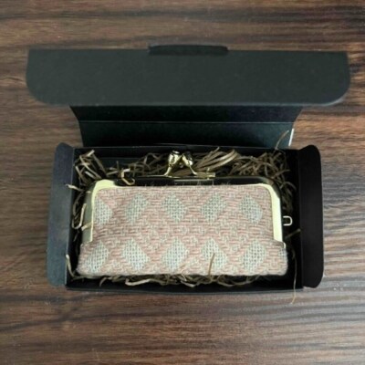 こぎん刺し 印鑑ケース ピンク 摘果染めこぎん糸(薄桃) 青森 五所川原 りんご染