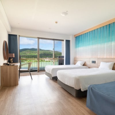 【ウォーターマークホテル沖縄 久米アイランド】スーペリアツイン 2名様(1泊夕朝食付)