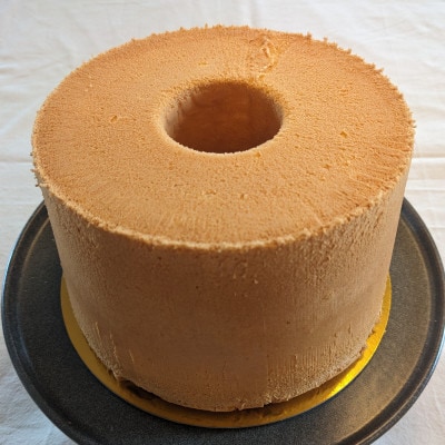 【さとふる限定】こだわり卵を使った極上のしっとりふわふわ米粉のプレーンしふぉんケーキ